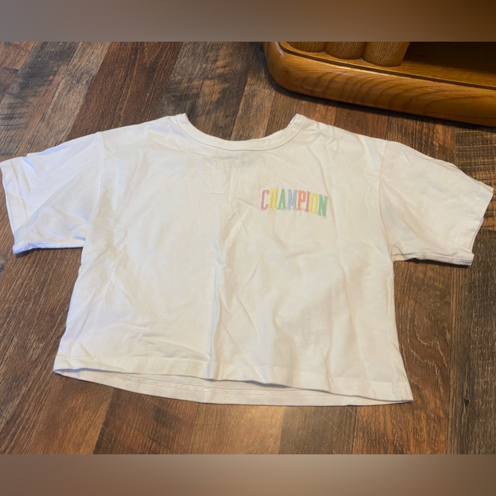 Champion T shirt